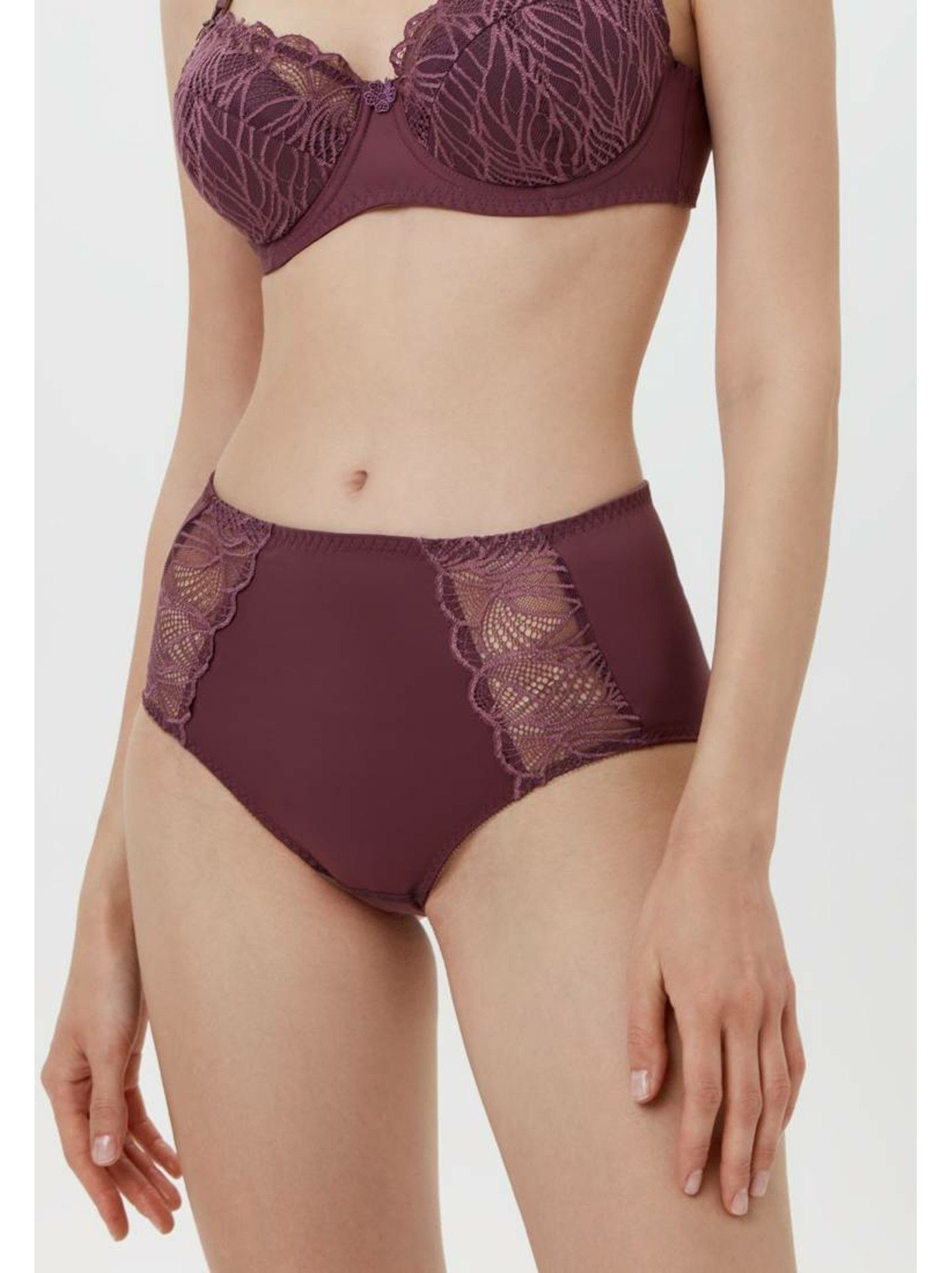 

Трусы жен. CE AURA RP2079, р.118, ирис, Фиолетовый, AURA RP2079