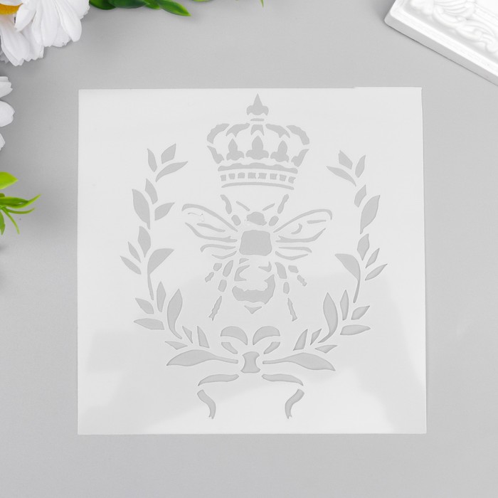 

Трафарет пластик "Пчела с короной" 13х13 см, Белый