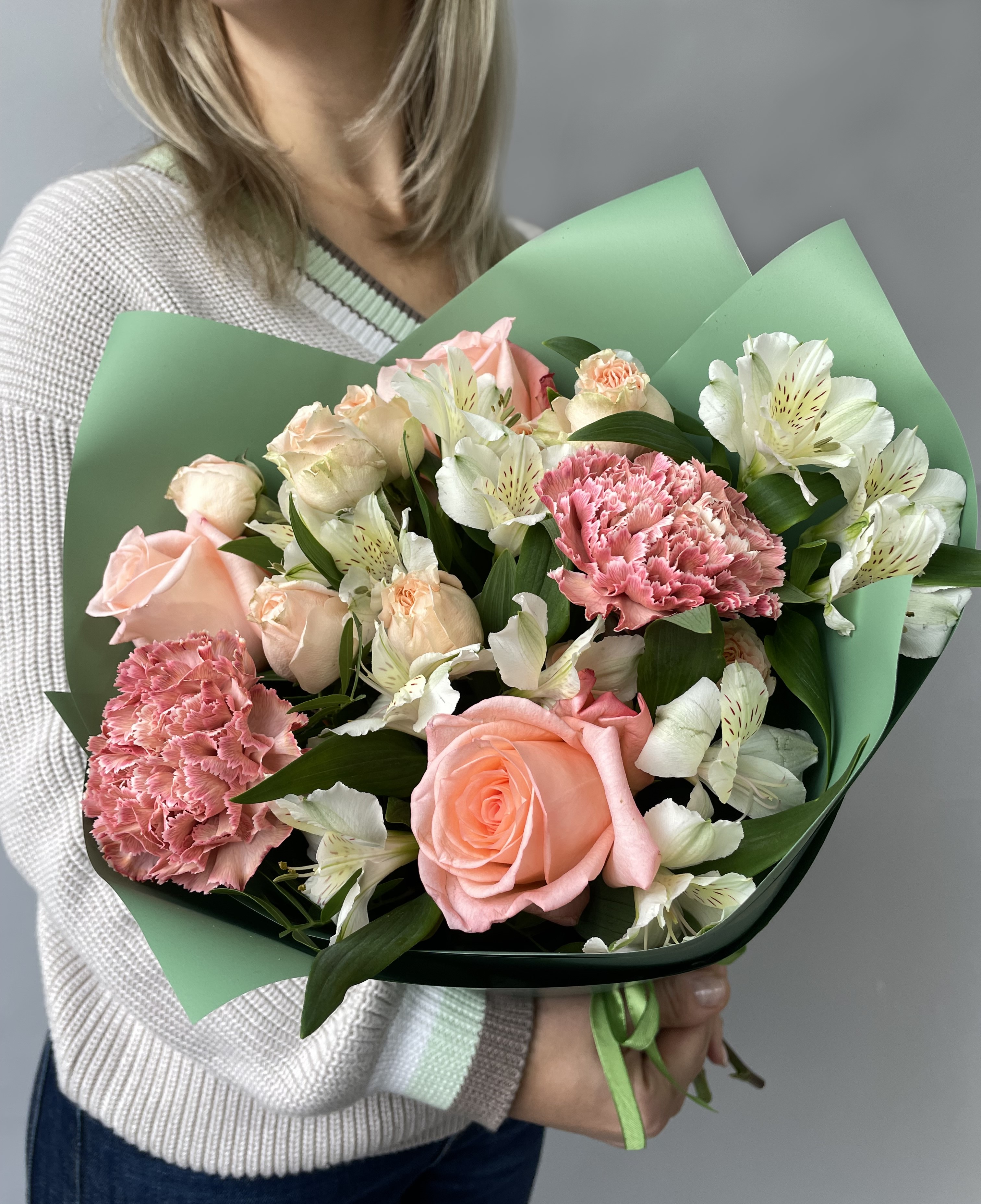 

Букет FLORET 109 альстромерия, гвоздика, роза розовая,, БУКЕТ