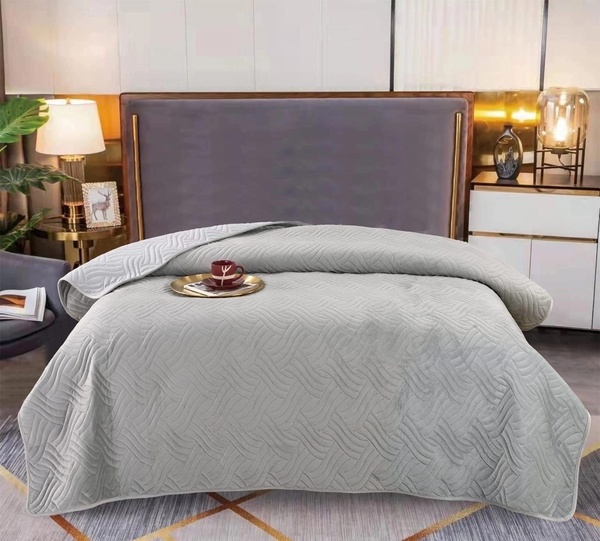 

Покрывало ROMANCE 160x220 стеганное