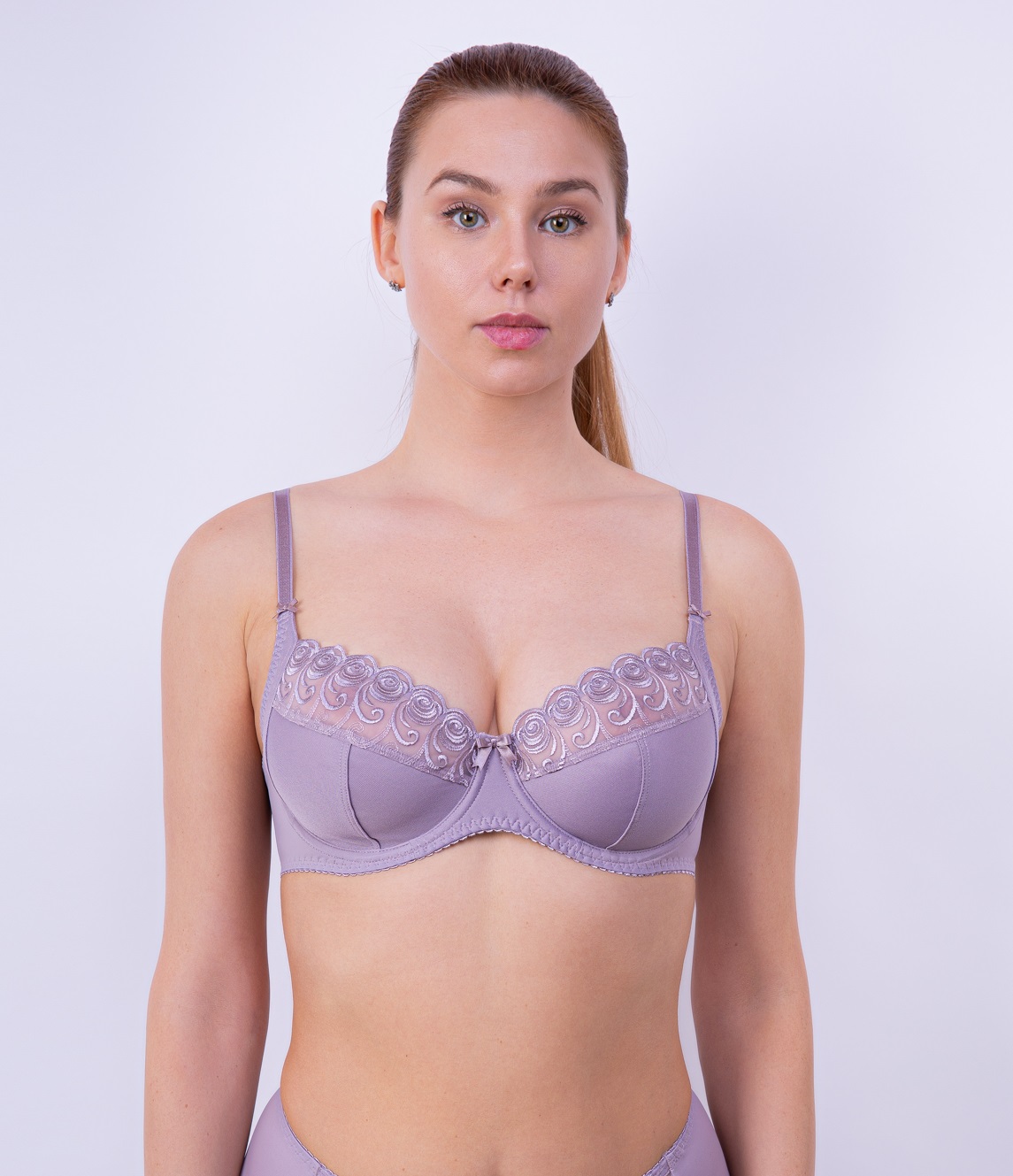 

Бюстгальтер женский Lauma 08C20 фиолетовый 90B, 08C20