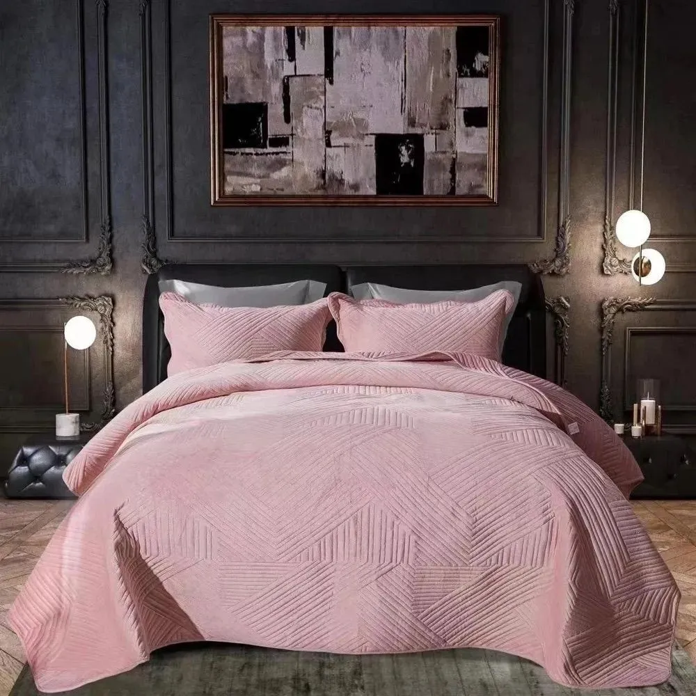 Покрывало на кровать стеганое ROMANCE 220х240 см Велюр Евро Розовый