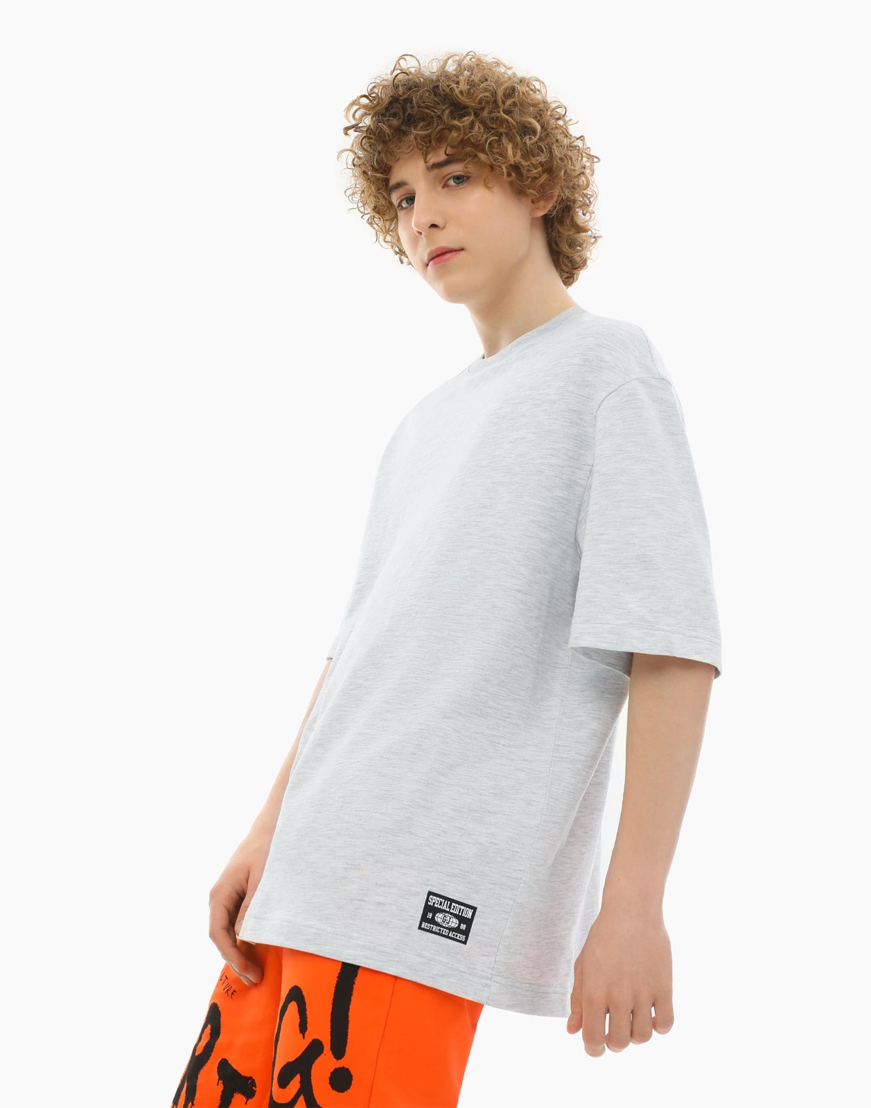 

Серая футболка Oversize для мальчика 6-8л/122-128, Серый, BAC012090