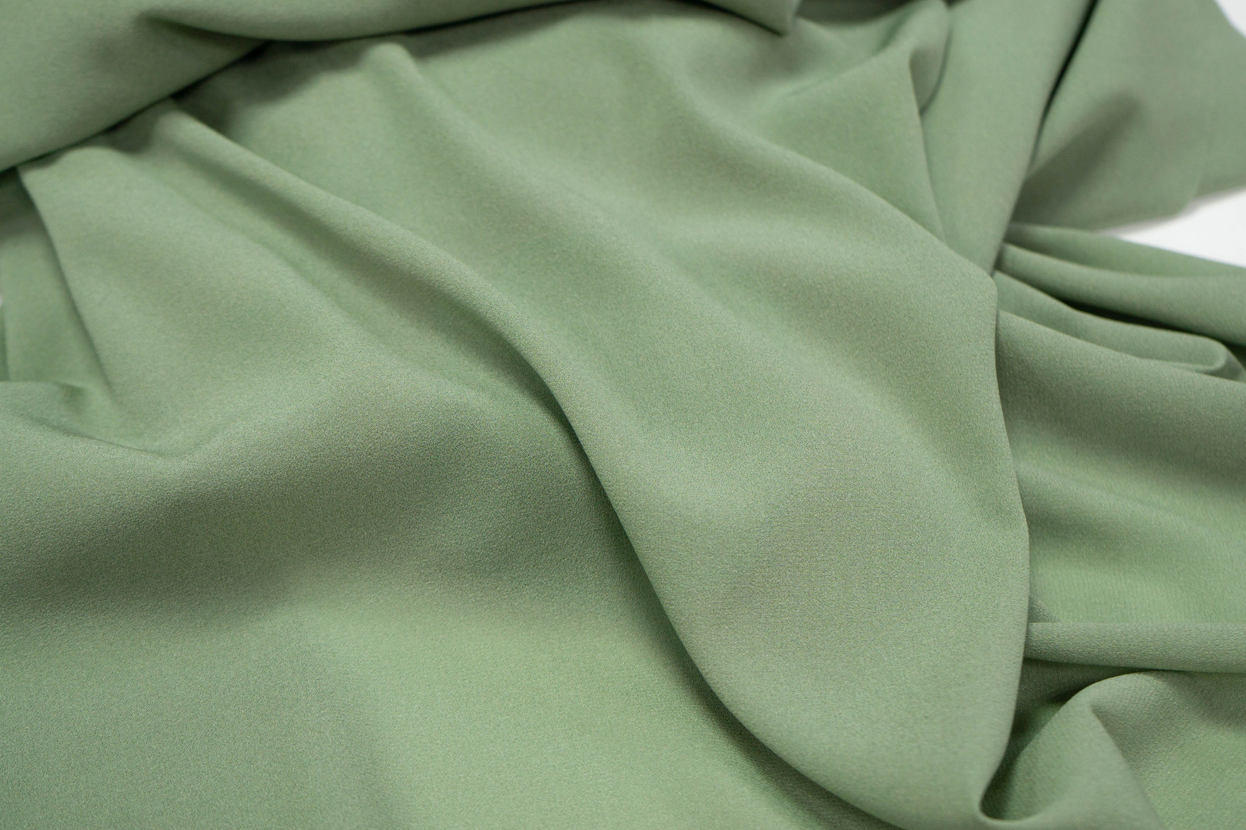 

Ткань UNOFABRIC BEND469 шелк креп шалфей 100x105 см