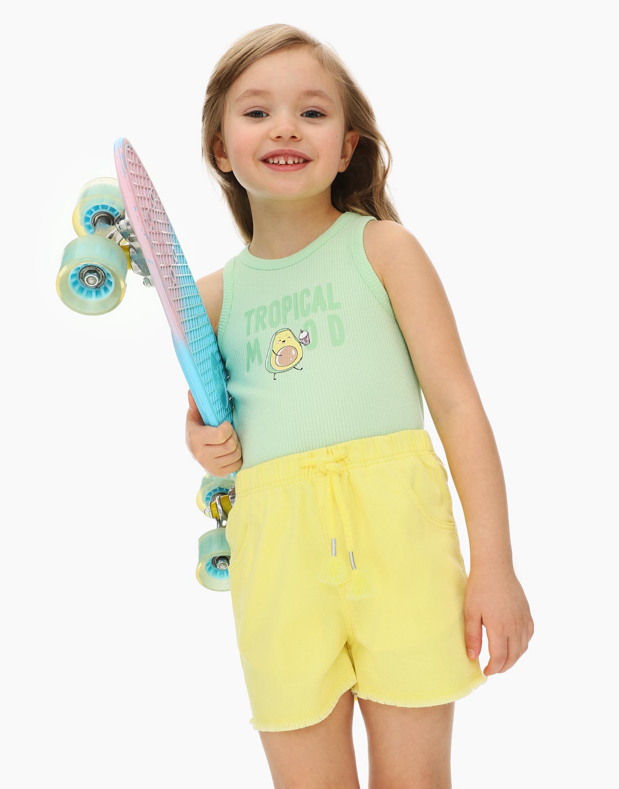 

Светло-зелёная майка с принтом в рубчик для девочки 4-5л/110, Зеленый, GTN003542