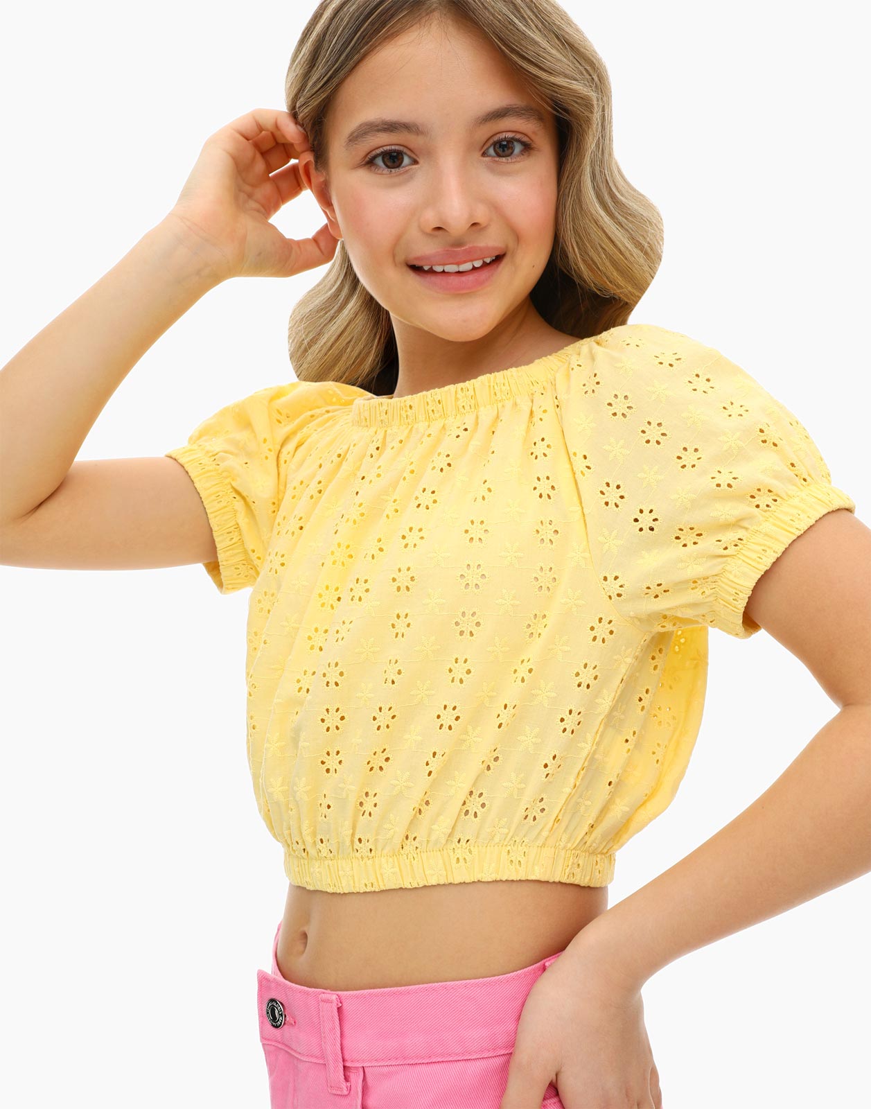 Светло-жёлтая блузка с вышивкой ришелье для девочки 12-14л/158-164