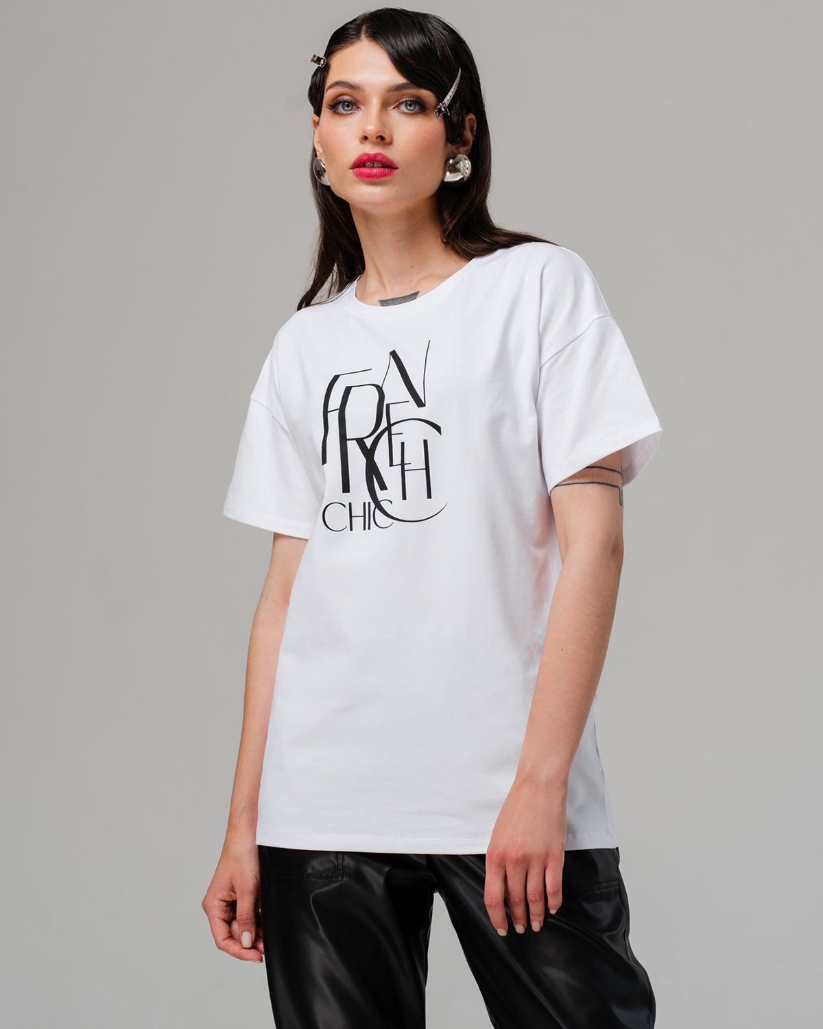 

Футболка женская SAHAR Art lab OFD белая 52-54 RU, Белый, OFD