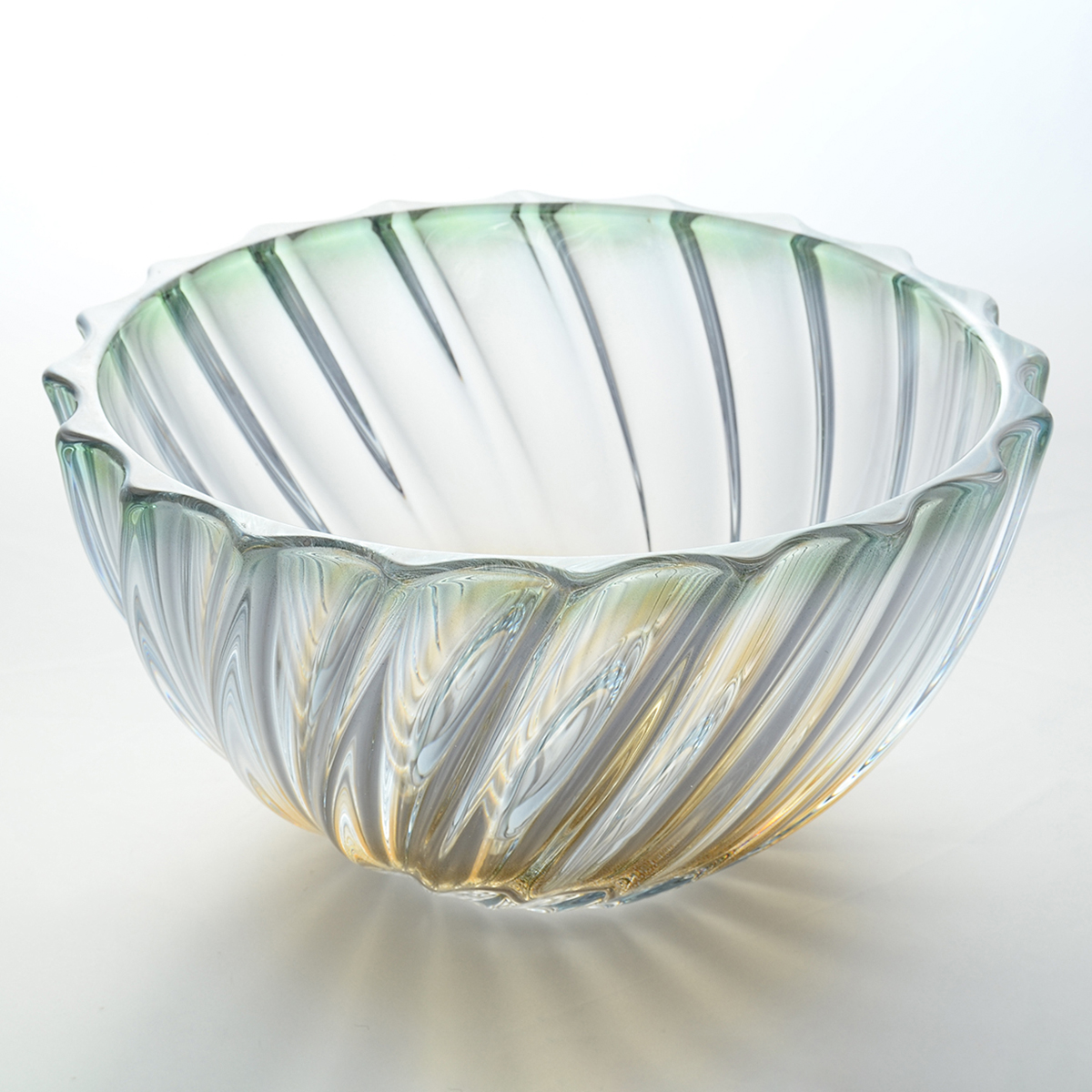 

Фруктовница Bohemia Gold Scallop Зелёная 28см