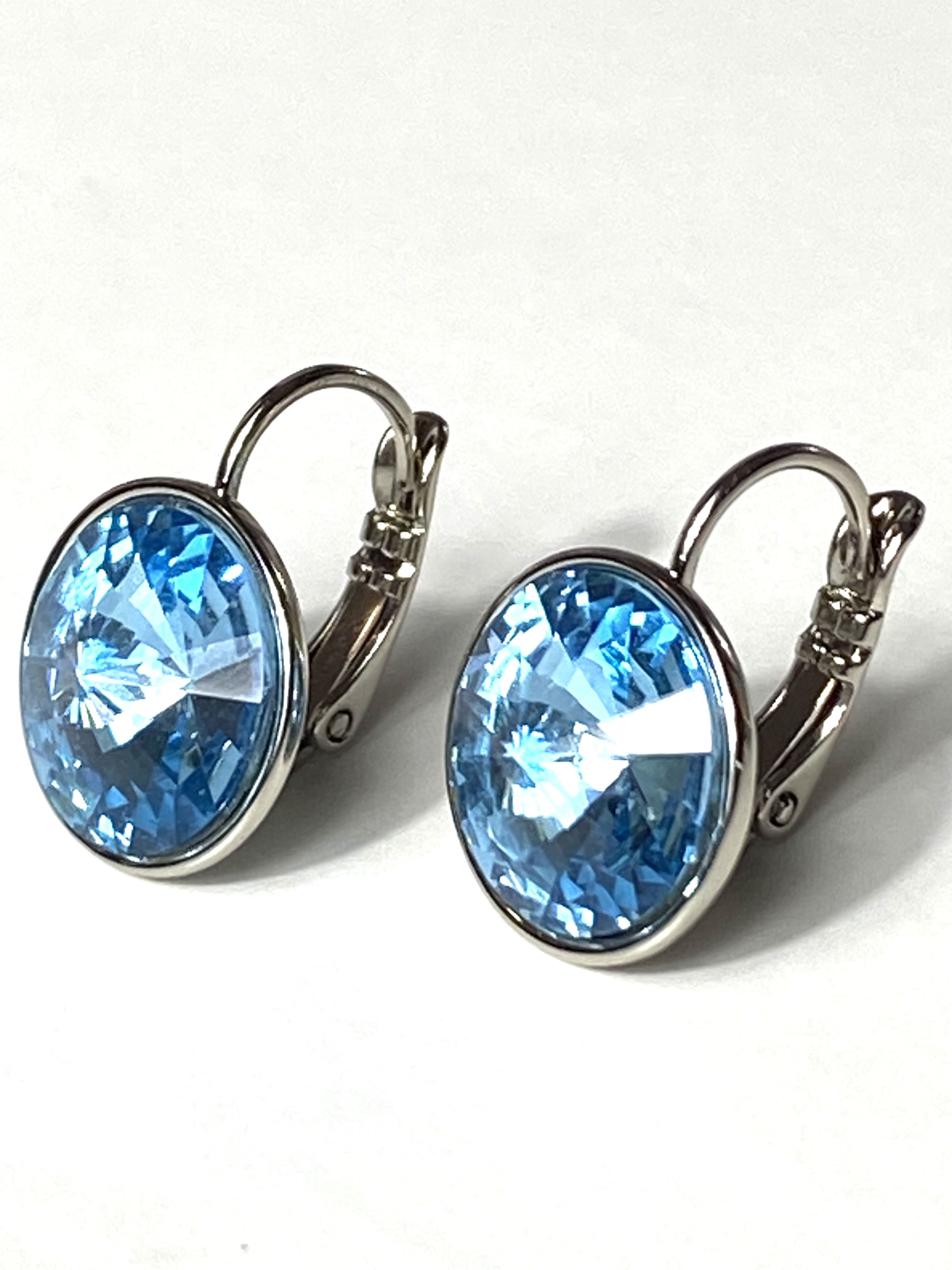 

Серьги с россыпью сиреневых кристаллов Соблазн с кристаллами Swarovski, Соблазн