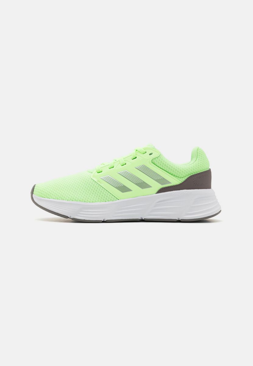 

Кроссовки мужские Adidas AD542A4NK зеленые 44 2/3 EU, Зеленый, AD542A4NK