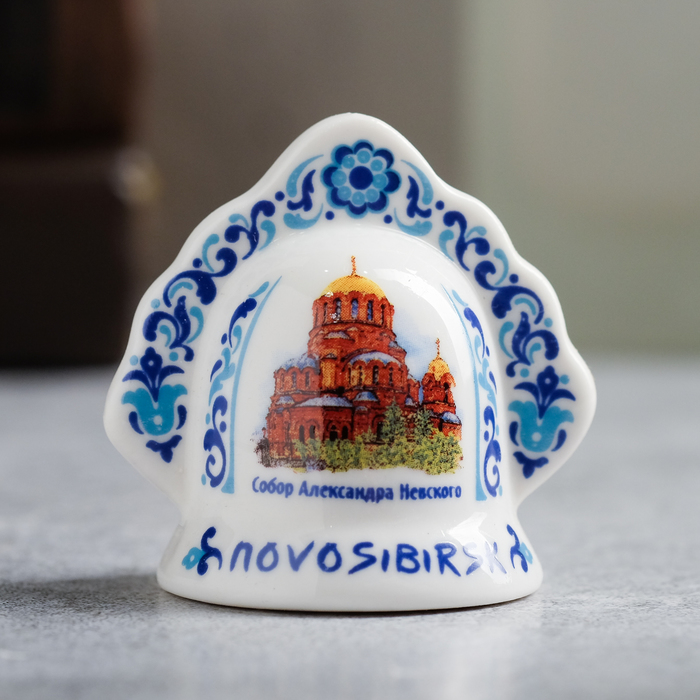 

Колокольчик в виде кокошника «Новосибирск. Часовня Святого Николая», Белый;разноцветный, Новосибирск