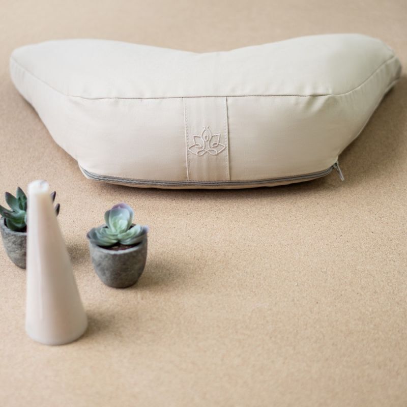 Подушка для йоги Art Yogamatic 50x30x10 бежевая