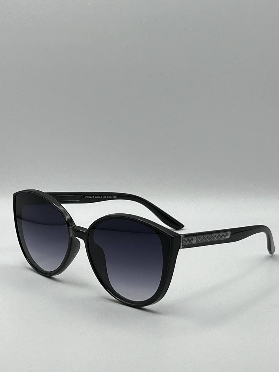 Солнцезащитные очки женские SunGold Кошка-7 черные градиент