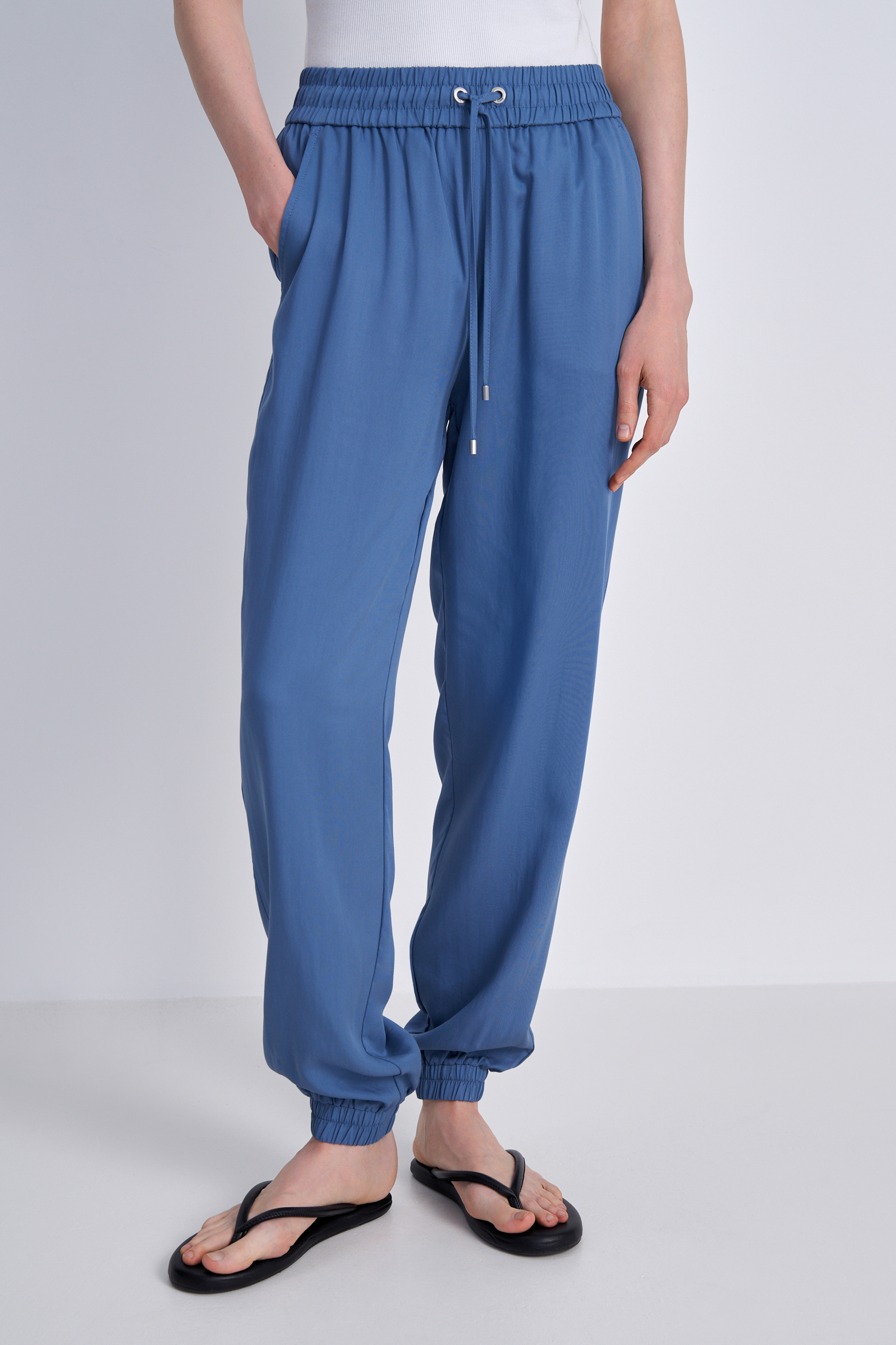 

Спортивные брюки женские Finn Flare FSC11069 синие 2XL, Синий, FSC11069