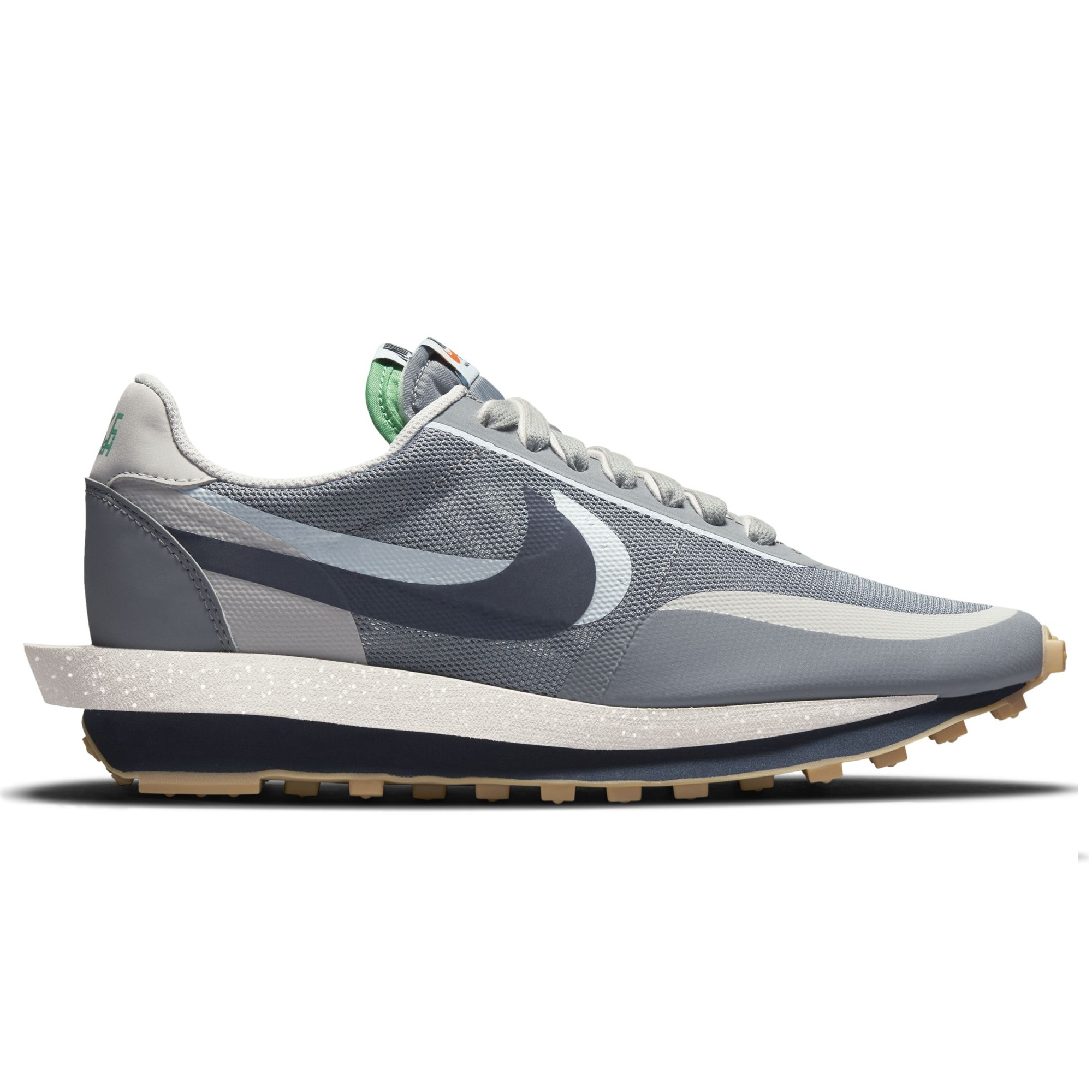 

Кроссовки мужские Nike LDWaffleCLOT серые 8.5 US, LDWaffleCLOT