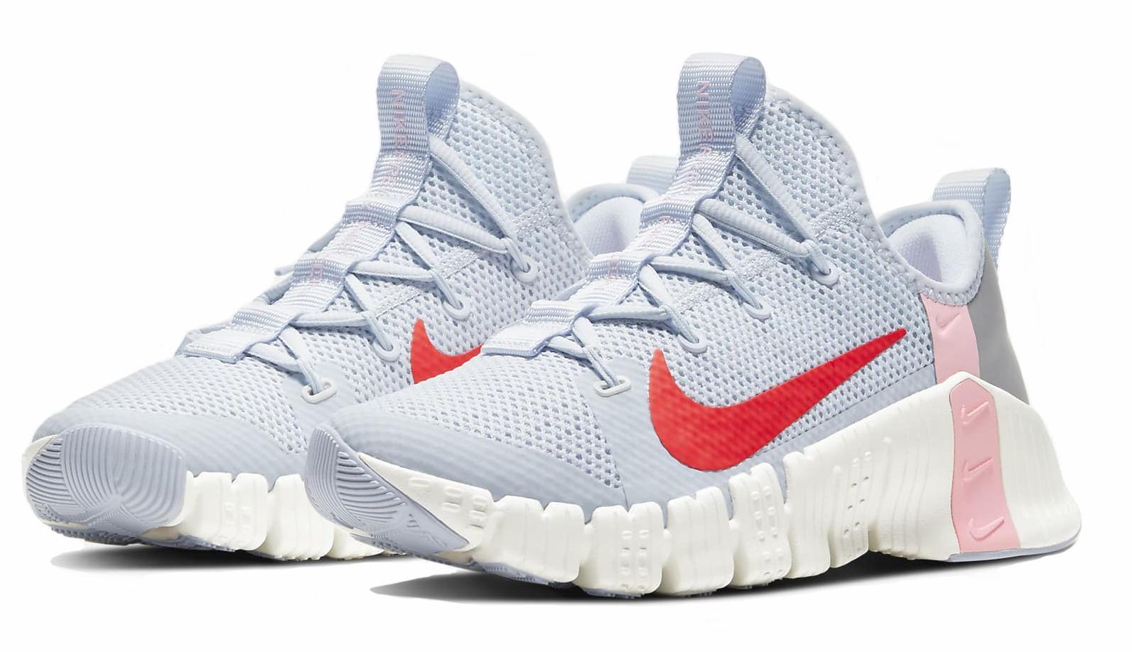 

Кроссовки женские Nike CJ6314-006 голубые 5 UK, Голубой, CJ6314-006