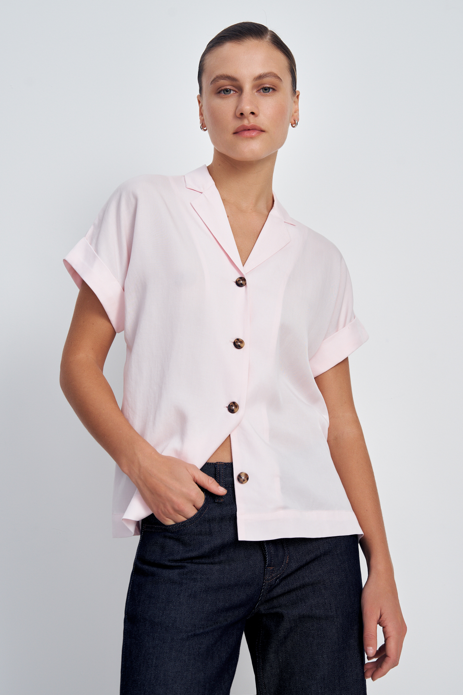 Рубашка женская Finn Flare FSC11064 розовая L