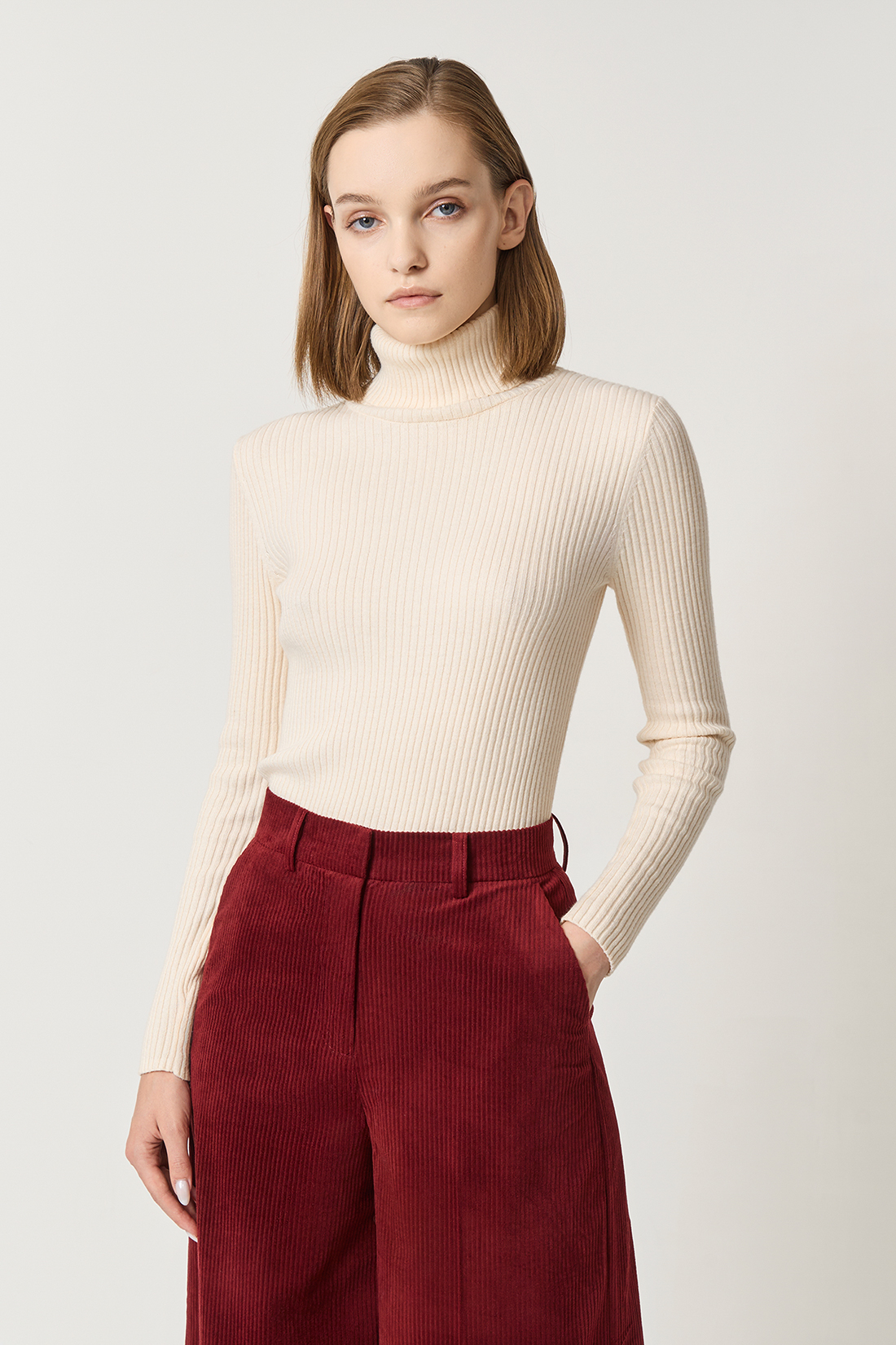 

Водолазка женская Baon B2223703 бежевая M, Бежевый, B2223703