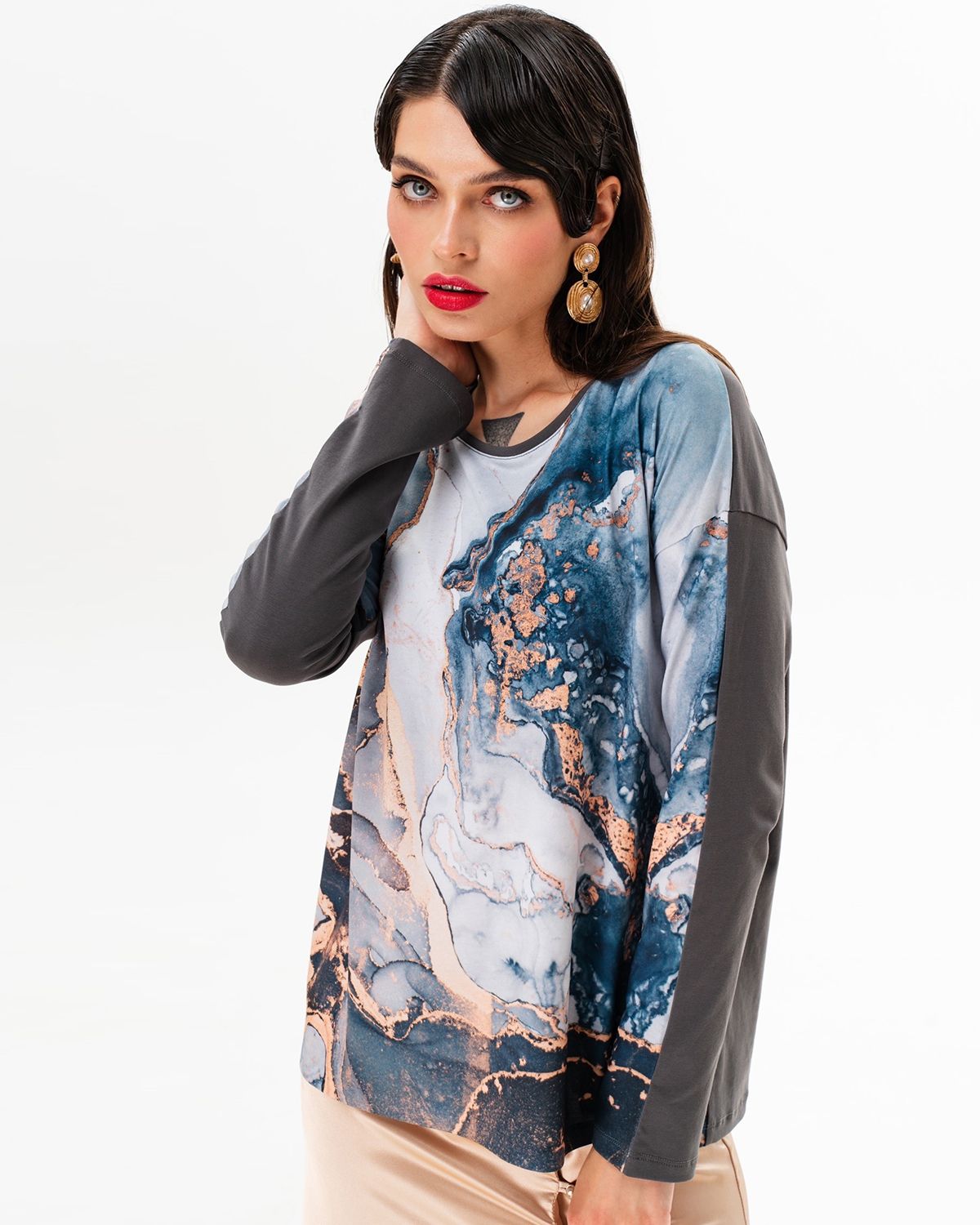 

Лонгслив женский SAHAR Art lab O61.7 серый 52 RU, O61.7