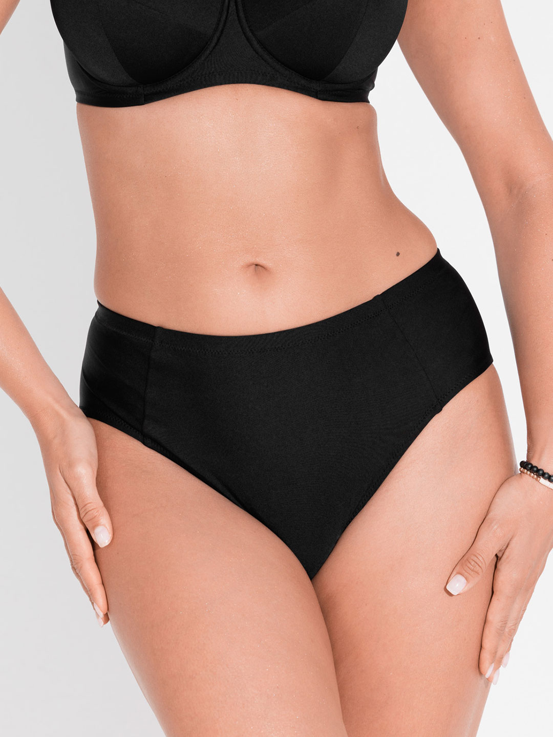 

Плавки женские Palmetta 119 S-14 черные 104, Черный, 119 S-14