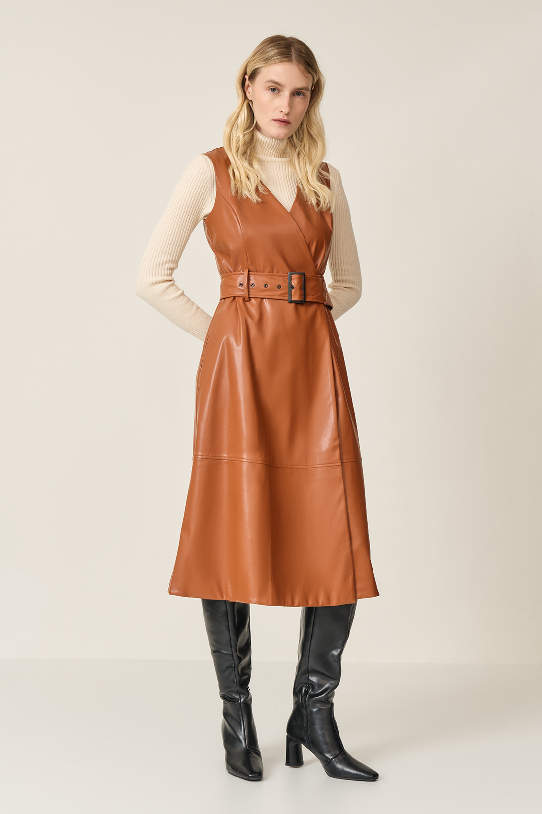 Платье женское Baon B4523501 коричневое XL