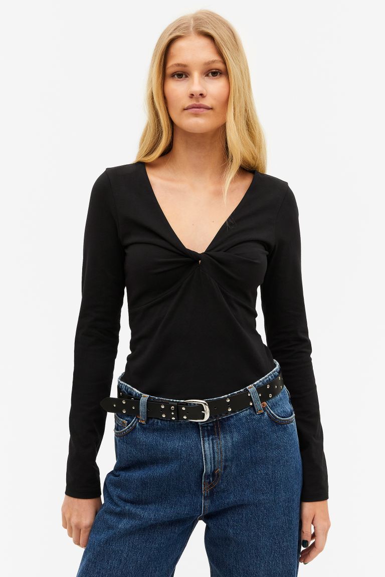 

Блуза женская Monki 1156457002 черная XL (доставка из-за рубежа), 1156457002