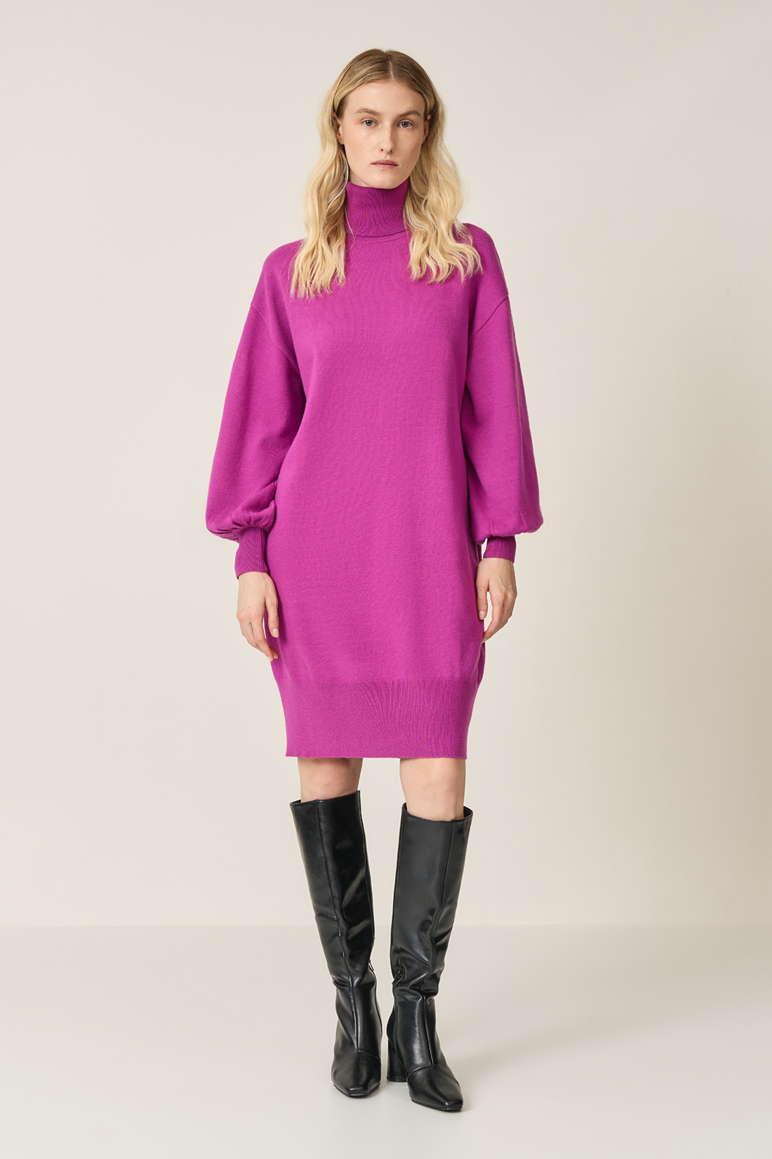 Платье женское Baon B451512 фиолетовое XS