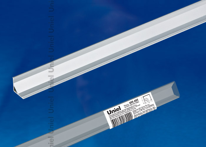 

Профиль накладной UFE-A05 SILVER 200 POLYBAG