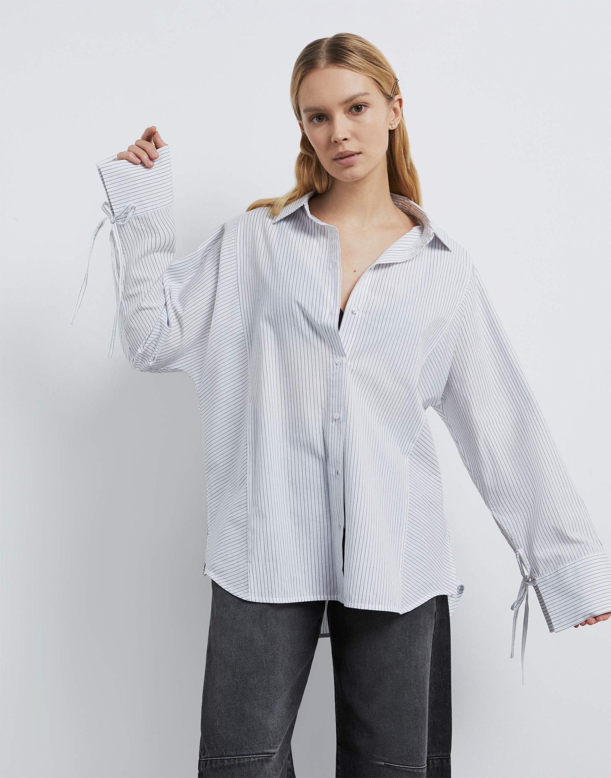 Рубашка женская Gloria Jeans GWT003633 белый/черный M/170