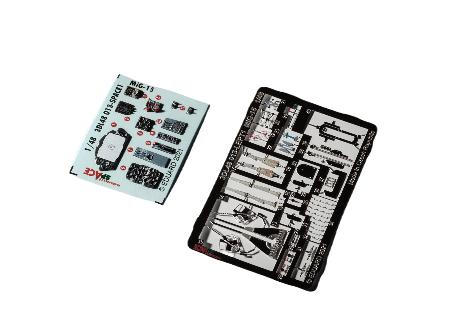 

3DL48013 Eduard 1/48 3D декали для MiGG-15 SPACE, 3DL48013