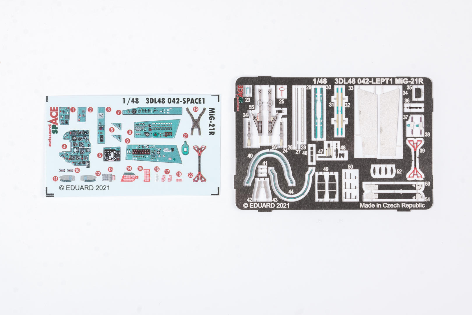 

3DL48042 Eduard 1/48 3D декали для MiGG-21R SPACE, Цветной, 3DL48042