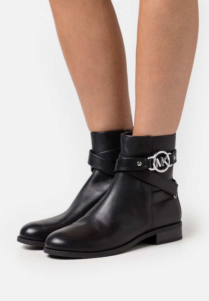 

Ботинки женские Michael Kors MK111N09H черные 36.5 EU, Черный, MK111N09H