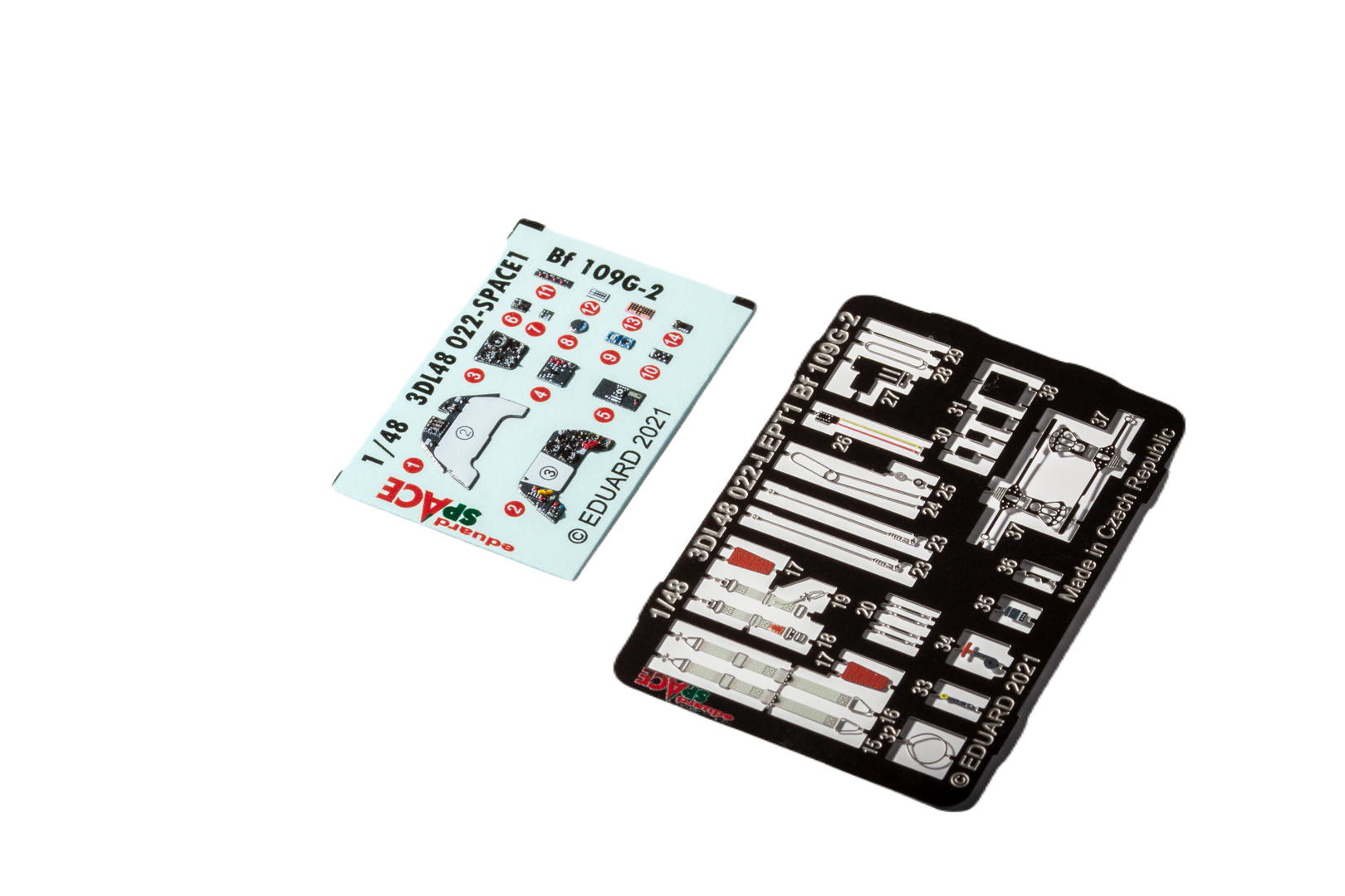 3DL48022 Eduard 1/48 3D декаль для Bf 109G-2 SPACE