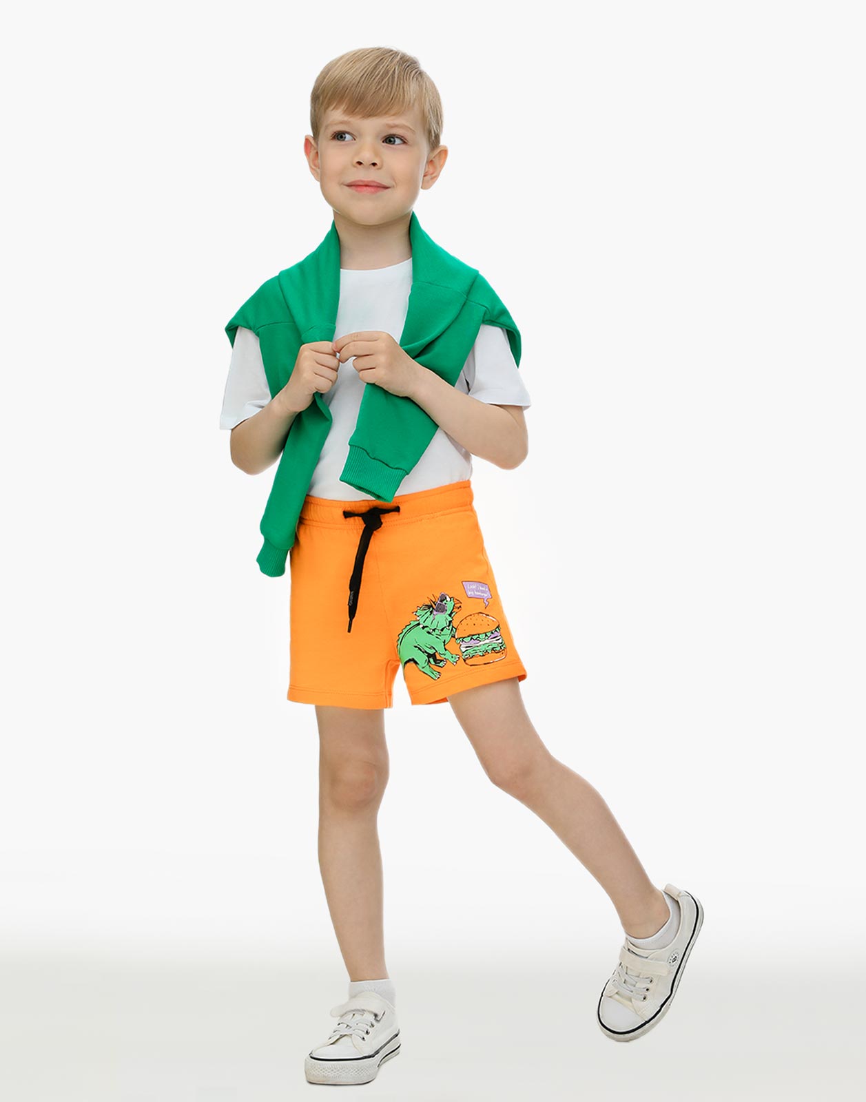 Оранжевые шорты с принтом для мальчика р.110