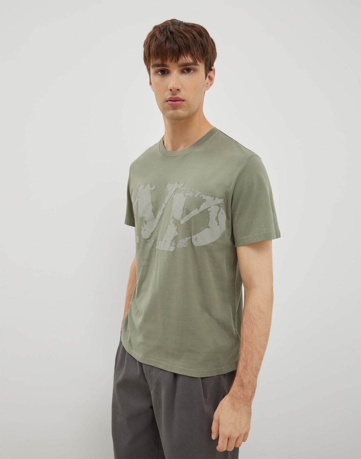 

Футболка мужская Gloria Jeans BKT016378 хаки L/182, BKT016378