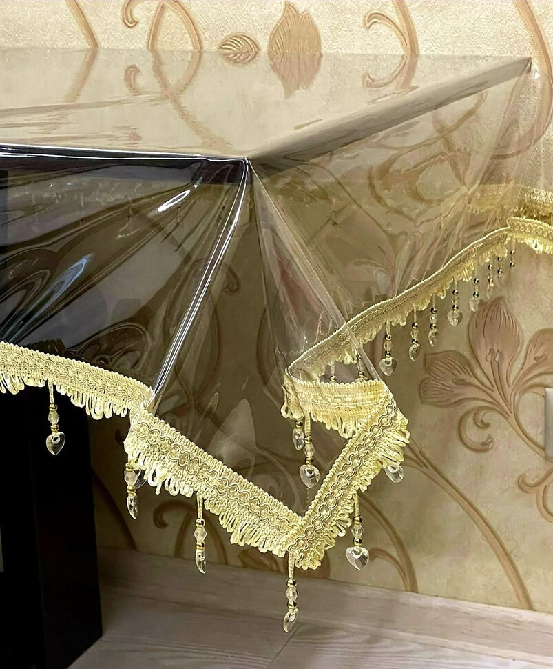 

Праздничная жаккардовая скатерть с кружевами, титан (бежевый), 813