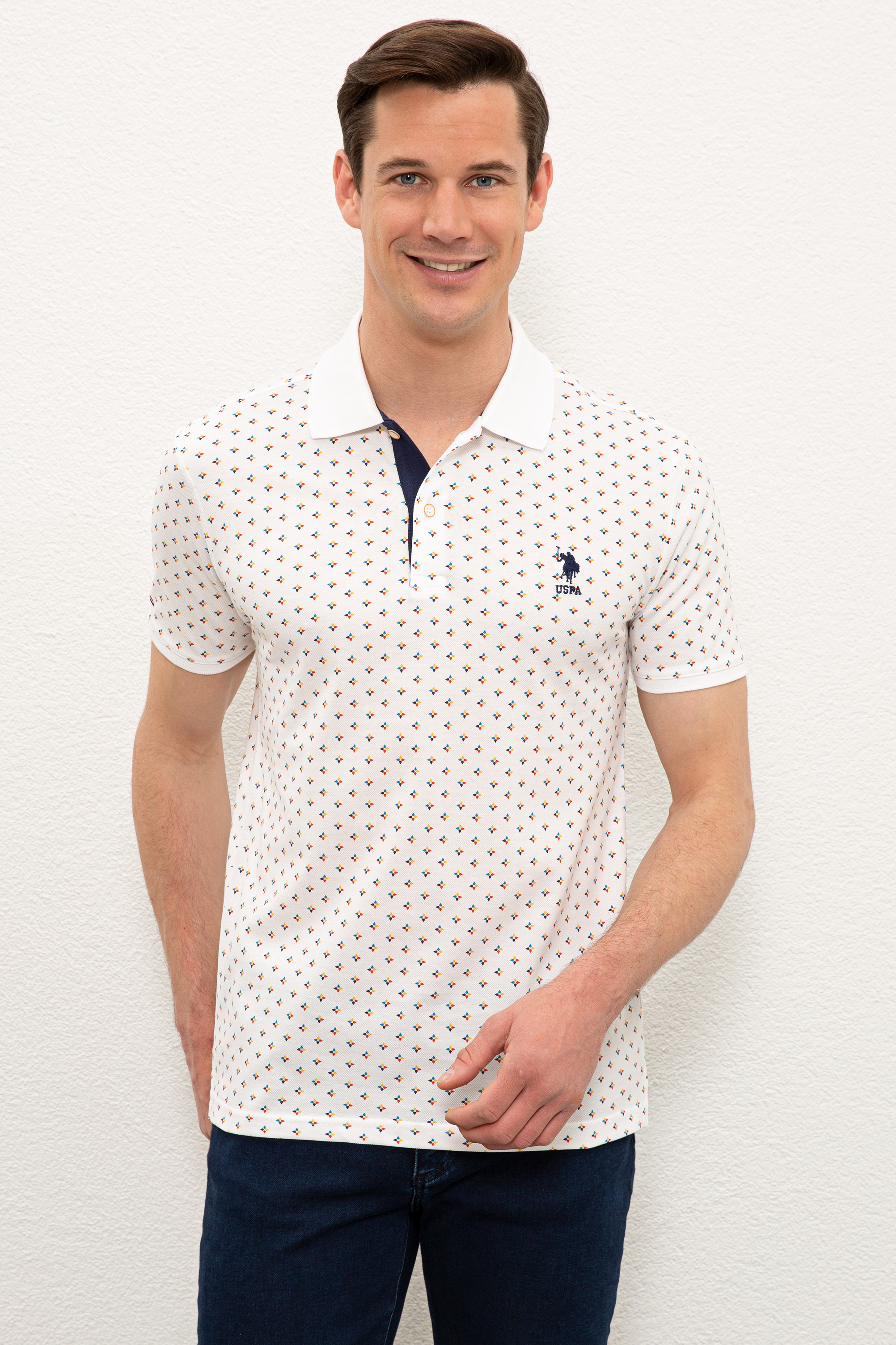 

Футболка мужская U.S. POLO Assn. G081SZ0110JARES белая L, G081SZ0110JARES