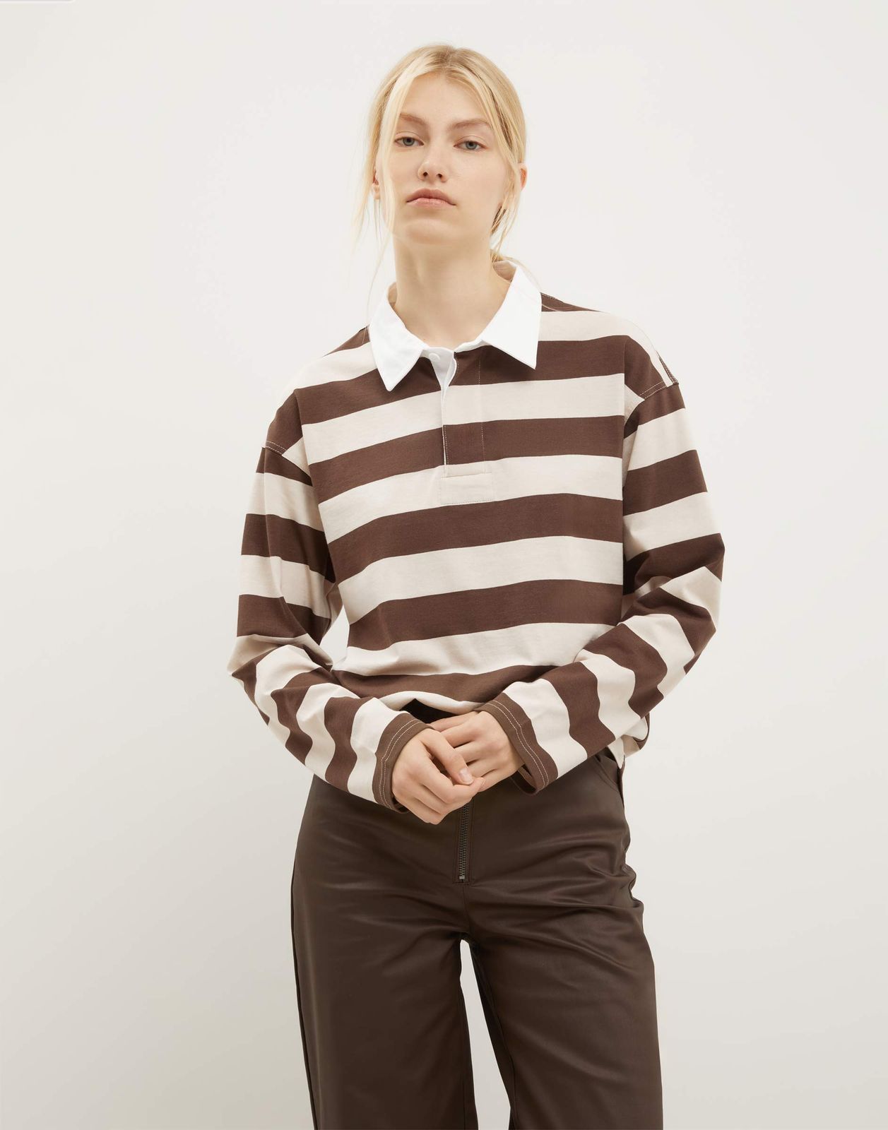 

Лонгслив женский Gloria Jeans GKT024321 коричневый/бежевый L-XL/170, GKT024321
