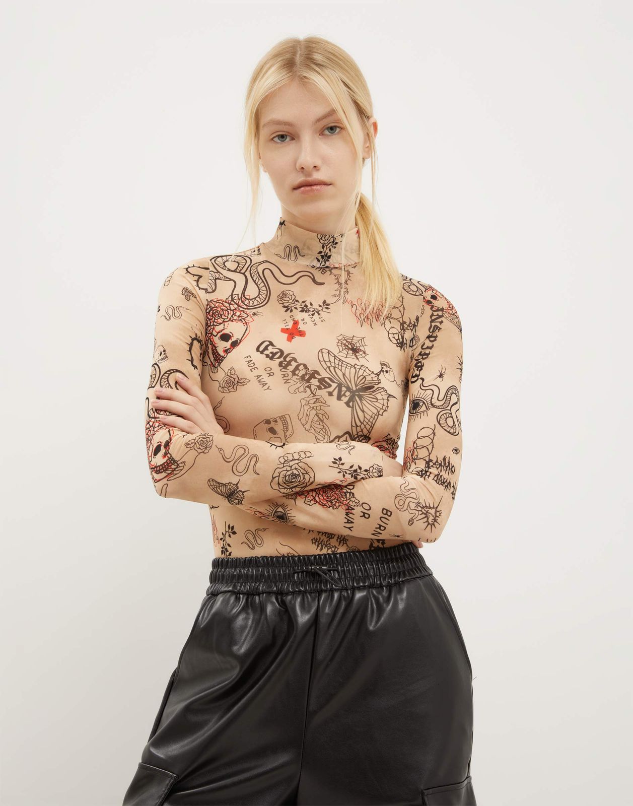 

Боди женское Gloria Jeans GKT024183 бежевый/разноцветный L/170, GKT024183
