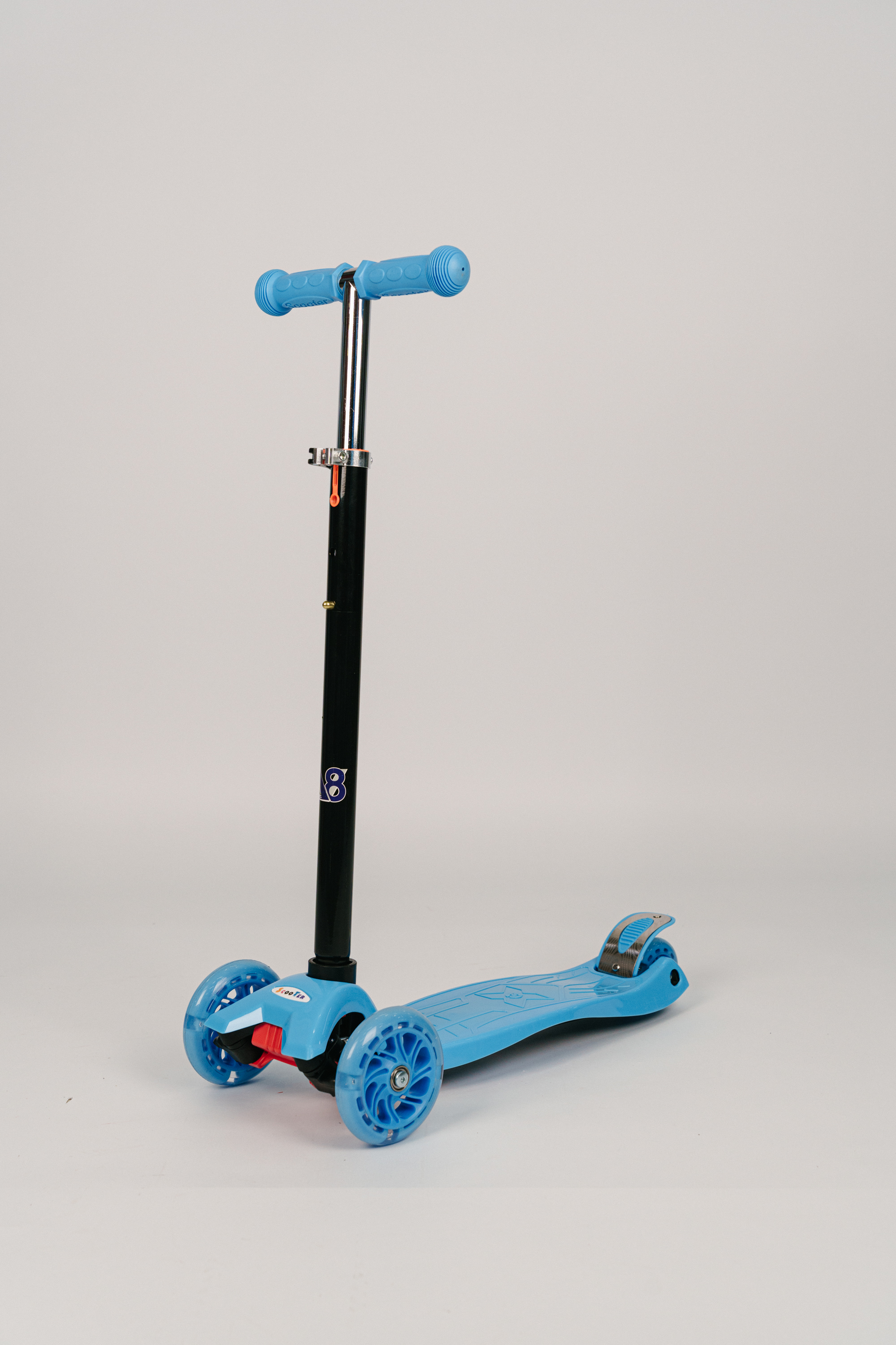 Самокат-кикборд V8+ трехколесный детский V-KS4108С черно-синий