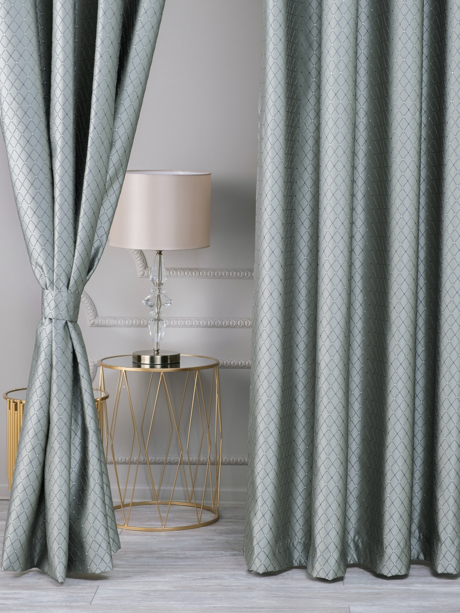 

Штора Arya 200Х280 с подхватом Brilliant светло-коричневый какао