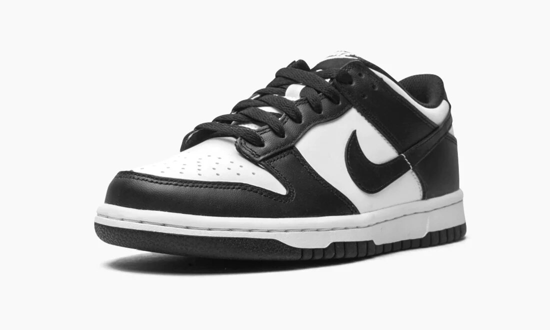 

Кеды женские Nike CW1590-100 черные 36 EU, Черный, CW1590-100