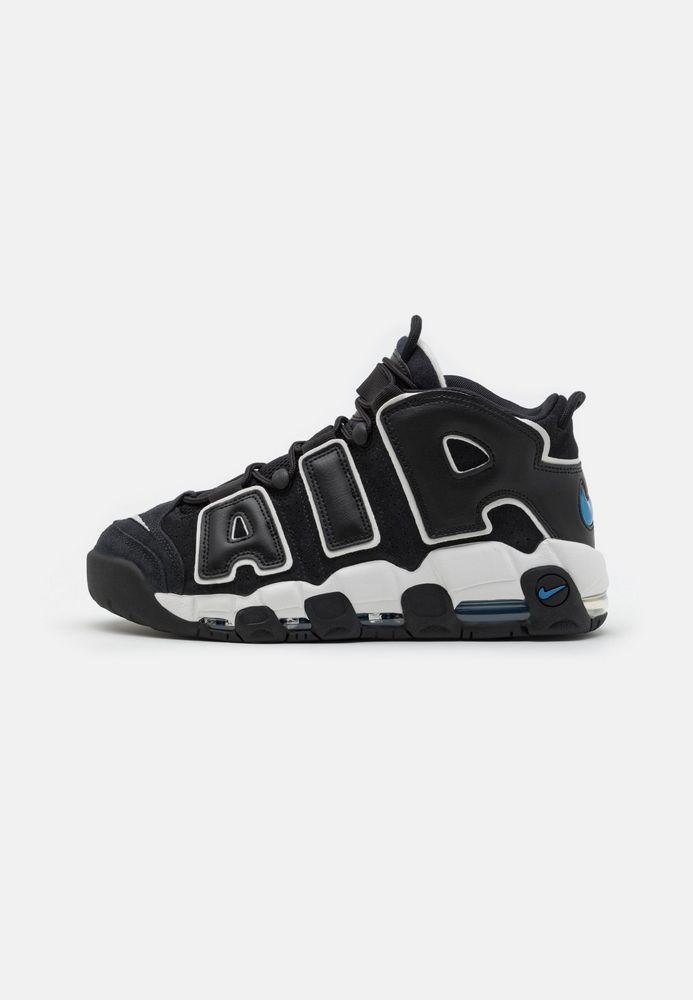 

Кроссовки мужские Nike NI115N00N черные 45 EU, Черный, NI115N00N