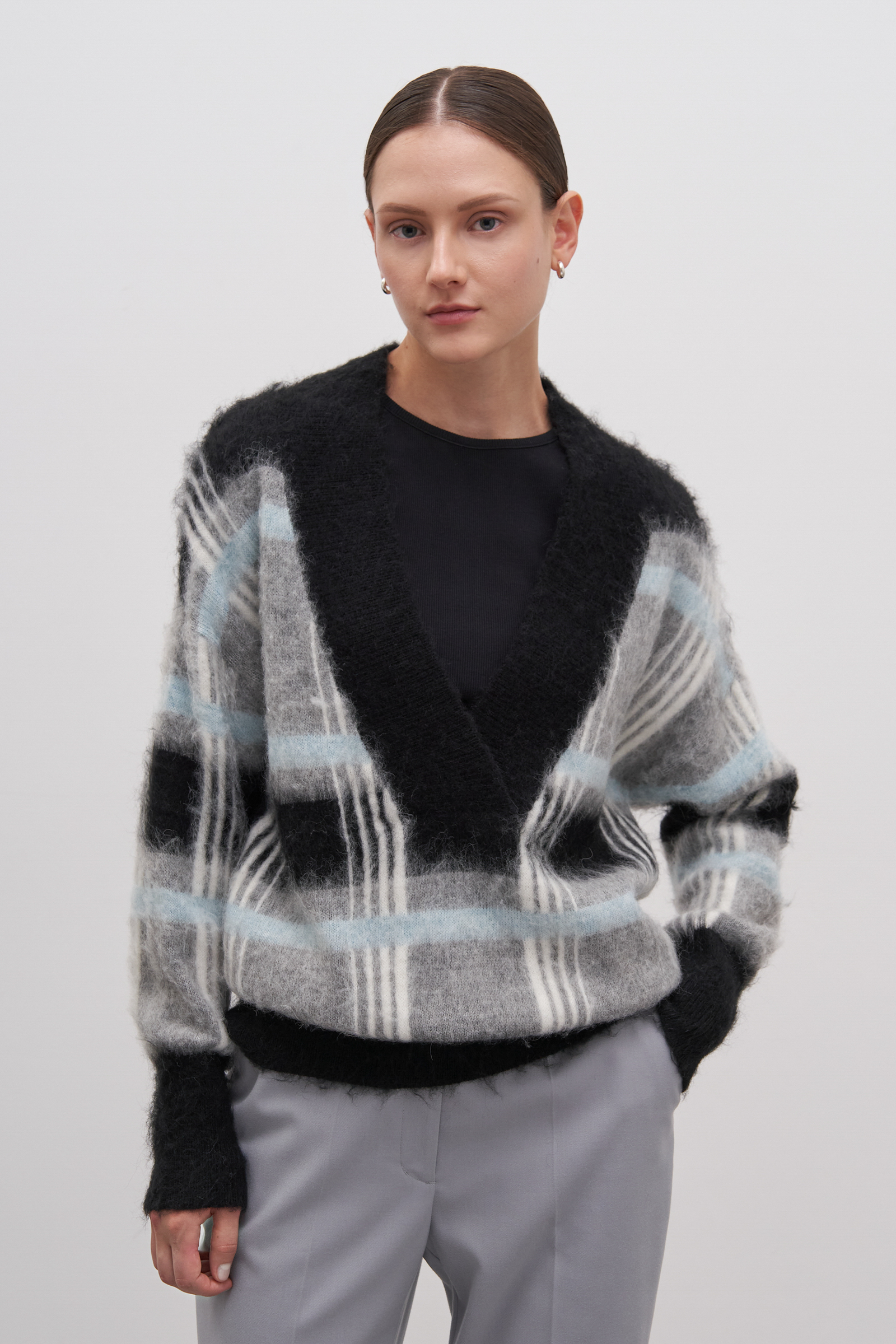 Пуловер женский Finn Flare FAD11121 разноцветный S