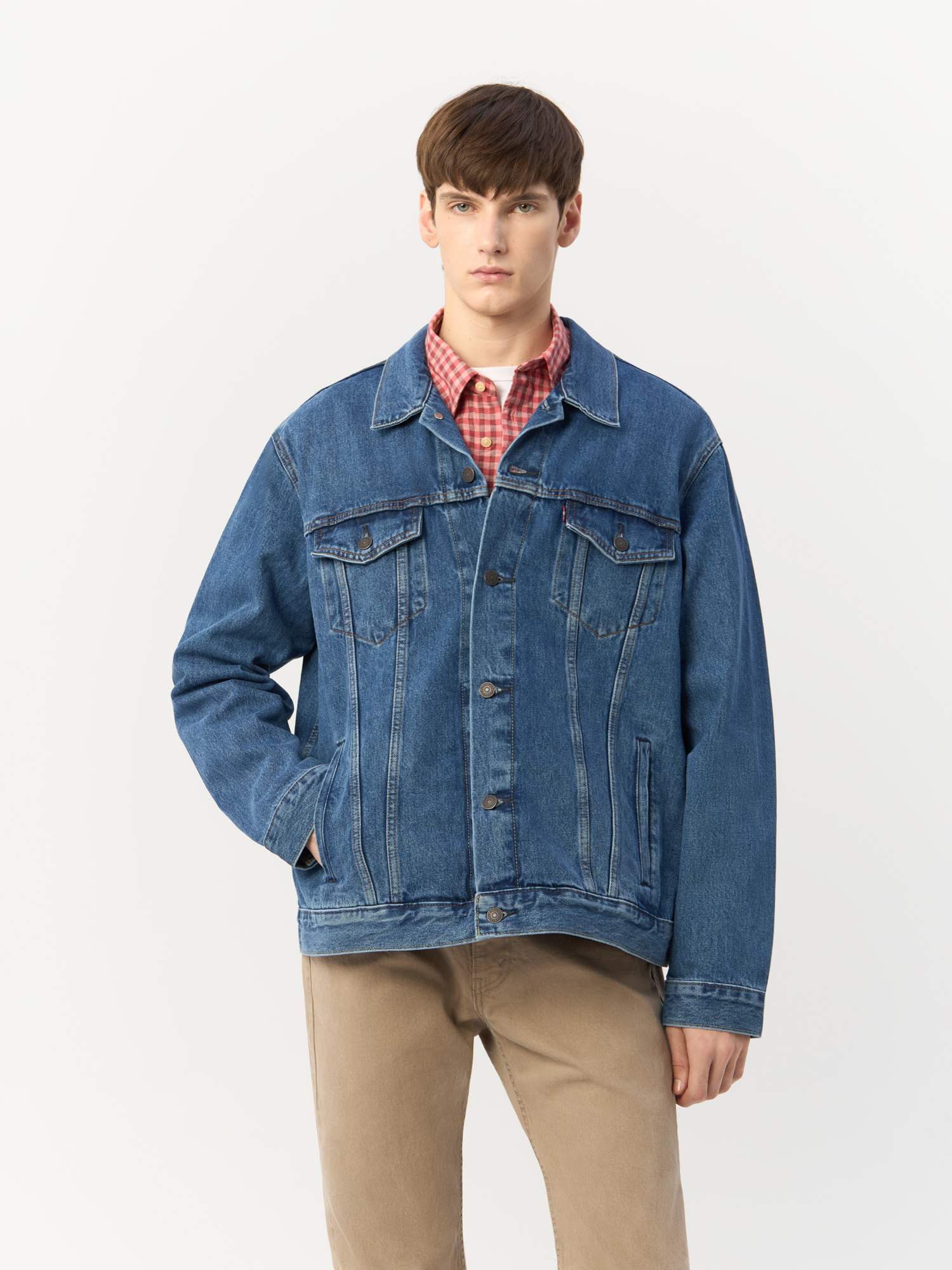 

Джинсовая куртка мужская Levi's Men The Trucker Jacket 72334-0130 синяя XL, Синий, Men The Trucker Jacket