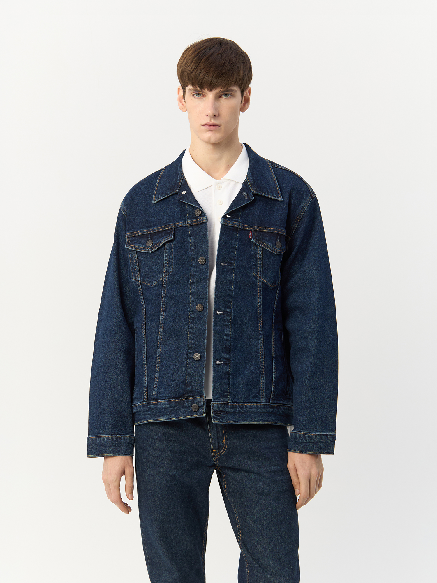 

Джинсовая куртка мужская Levi's Men The Trucker Jacket 72334-0322 синяя M, Синий, Men The Trucker Jacket