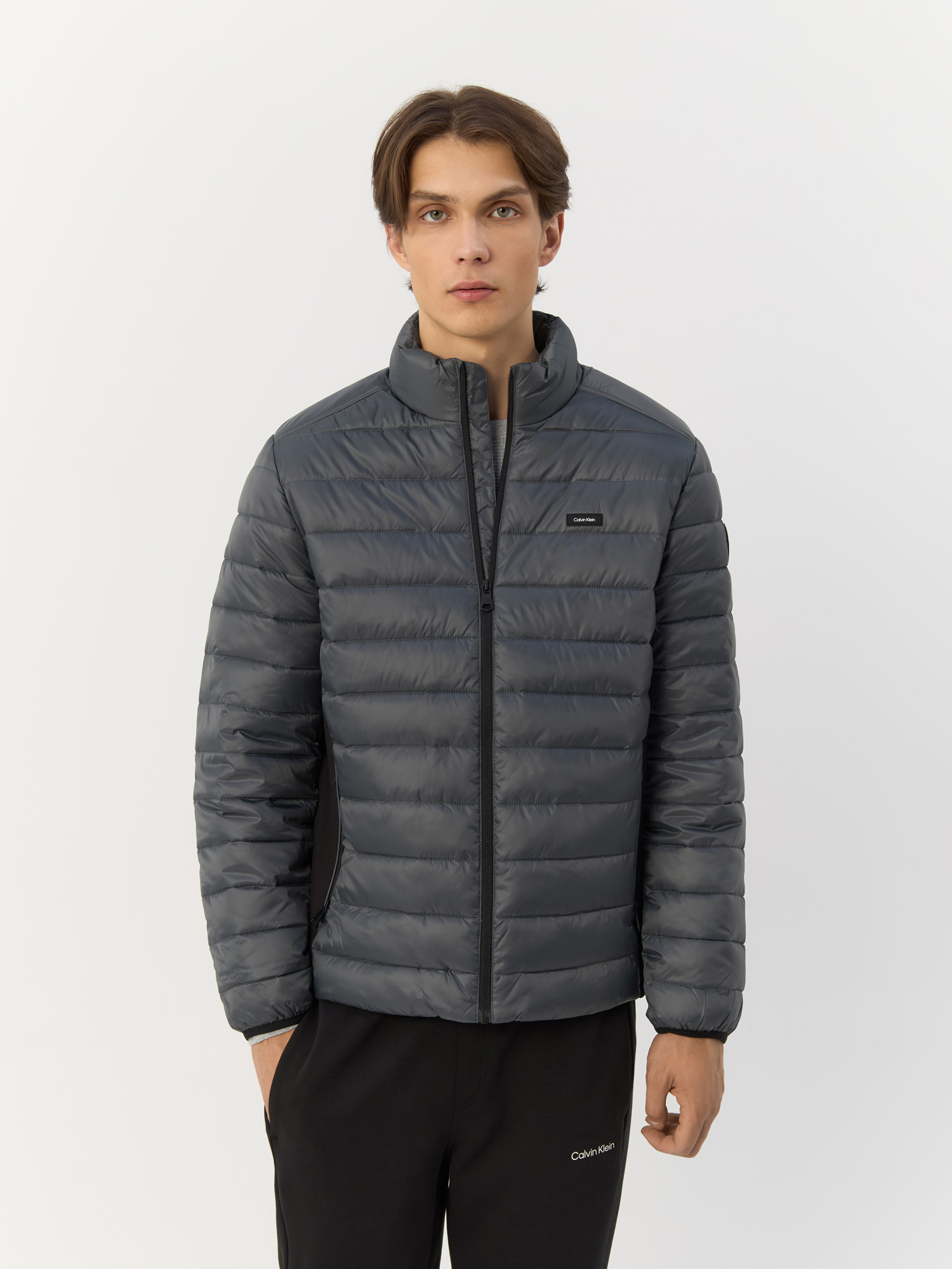 

Куртка мужская Calvin Klein K10K108291 серая S, Серый, K10K108291