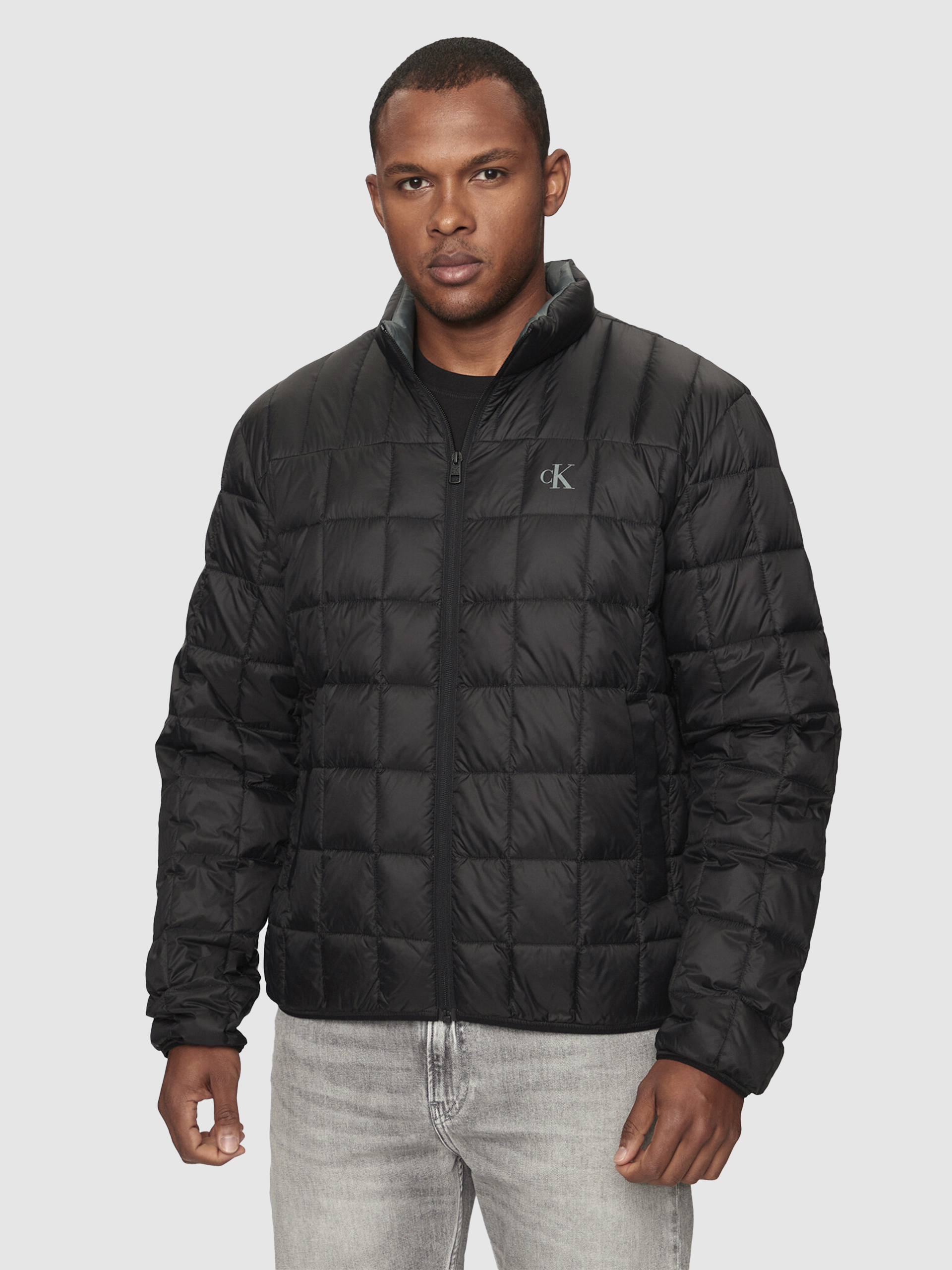 

Куртка мужская Calvin Klein Jeans J30J324981 черная S, Черный, J30J324981