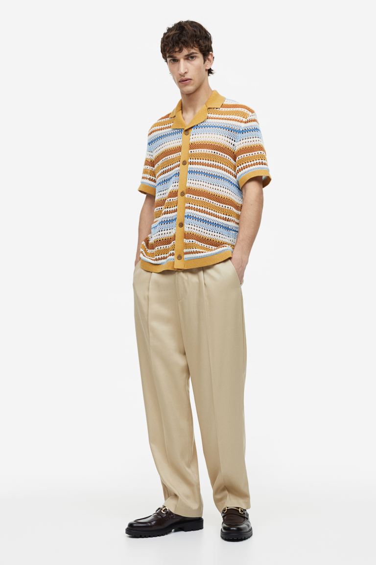 

Рубашка мужская H&M 1147224001 бежевая L (доставка из-за рубежа), 1147224001
