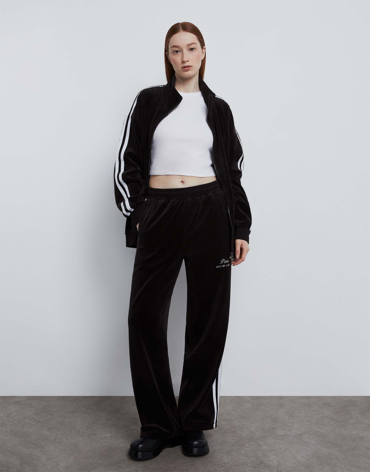 

Спортивные брюки женские Gloria Jeans GAC022253 черный XL/170, GAC022253